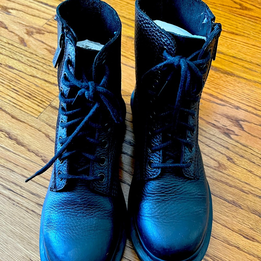 Dr Martens Pascal w zip